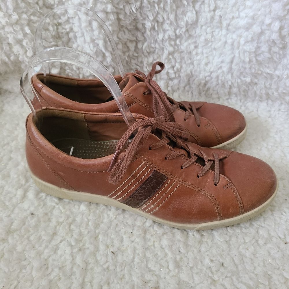 Ecco Brown Leather oxford Sneaker women's 38